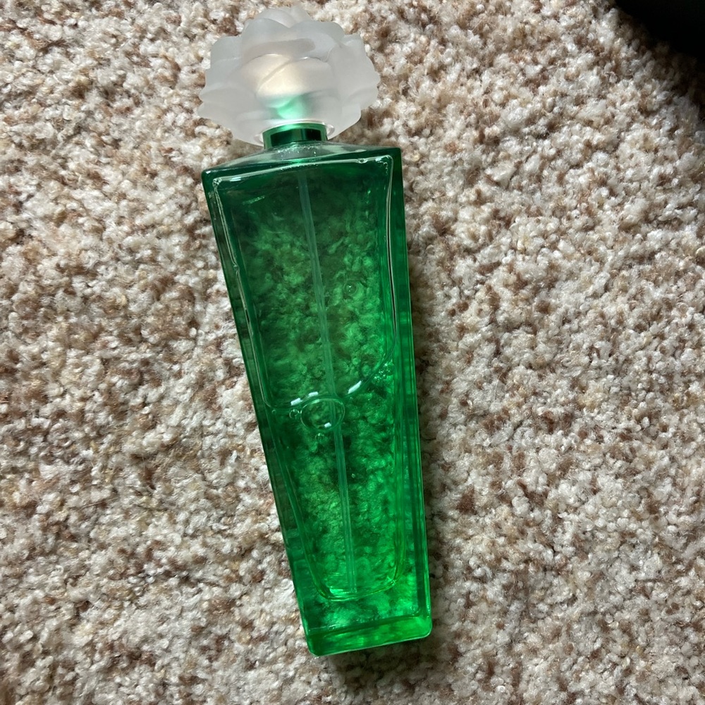 Gardenia by Liz Taylor perfume